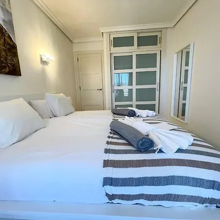 Panoramic View Gigantes 아파트